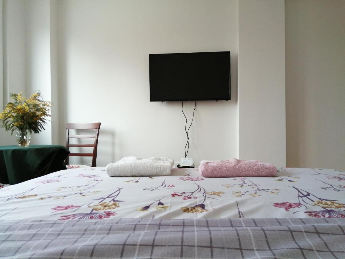 Super Central & Panoramic Nick'S Apartment プリシュティナ エクステリア 写真