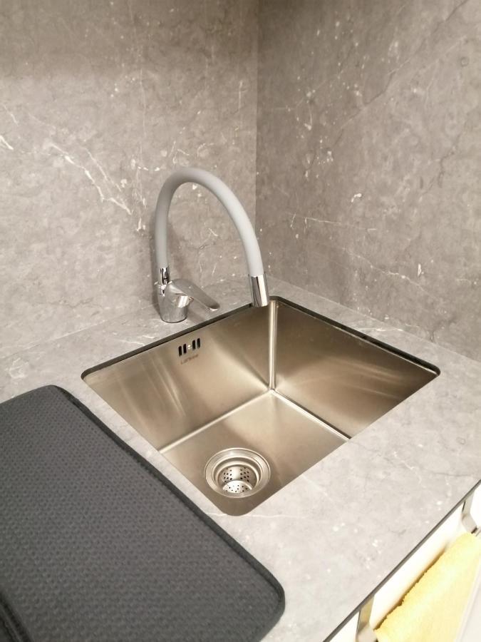 Super Central & Panoramic Nick'S Apartment プリシュティナ エクステリア 写真